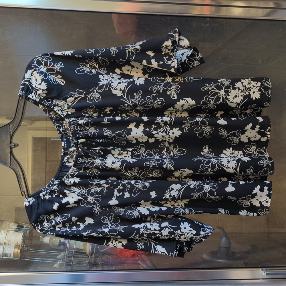 Torrid Floral Bell Sleeved Blouse